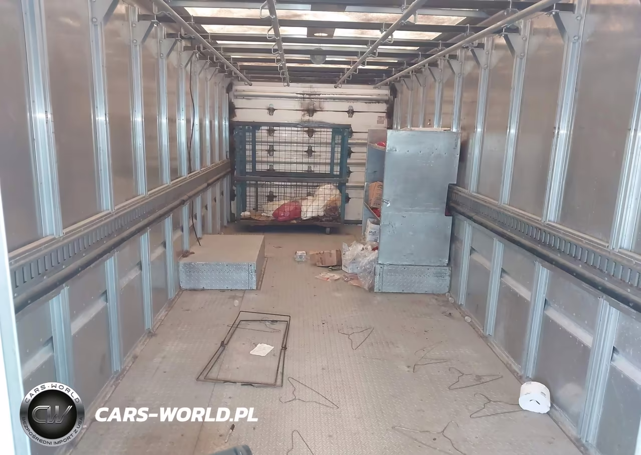 2015 Ford F-59 Commercial Stripped VIN:1F66F5KY6F0A04672 - 6