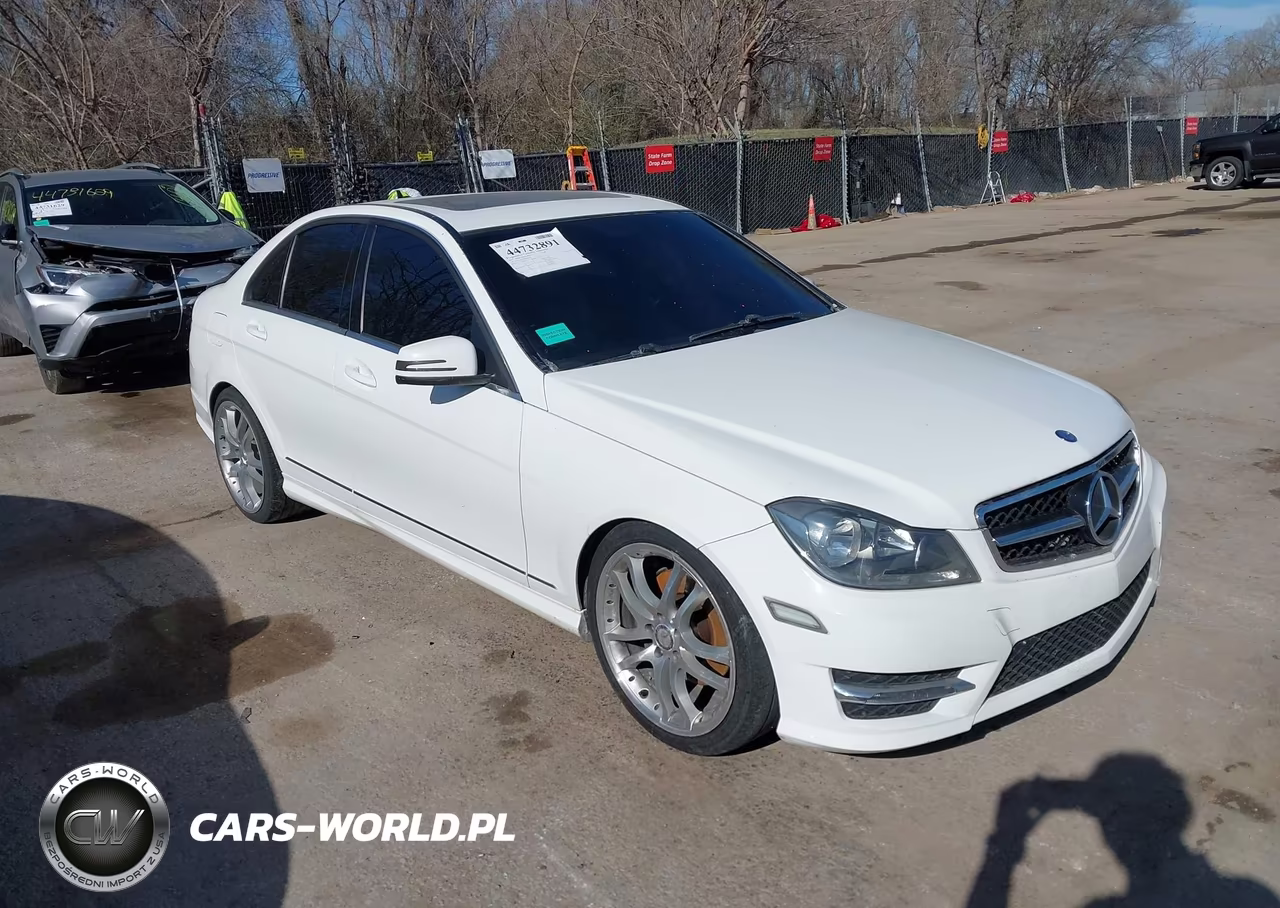 2013 Mercedes-Benz C 300 Sport 4Matic