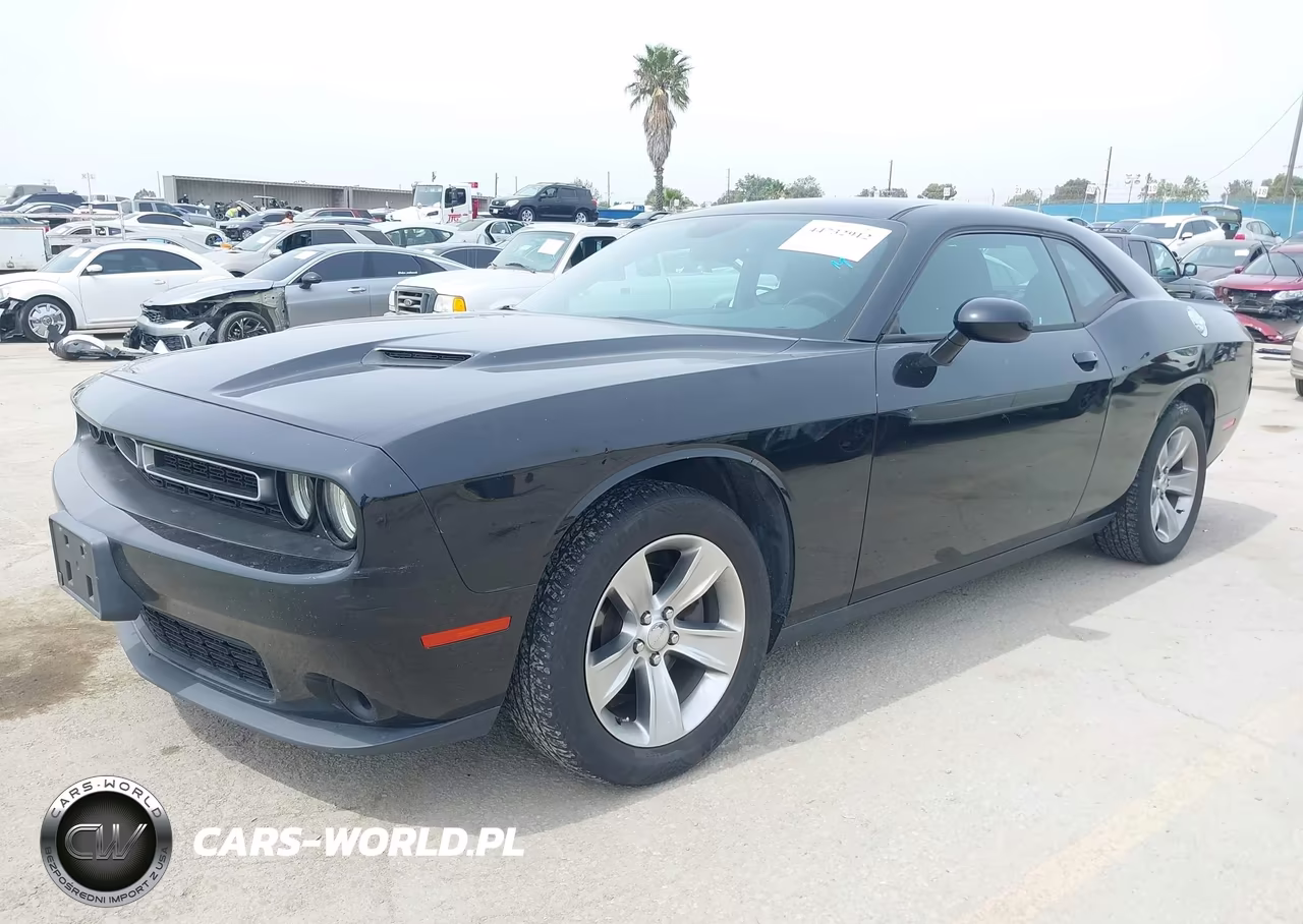 2018 Dodge Challenger Sxt VIN:2C3CDZAG4JH171899 - 2
