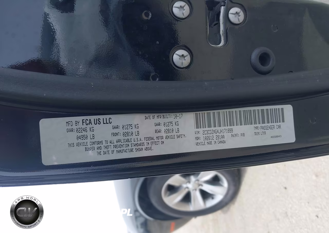 2018 Dodge Challenger Sxt VIN:2C3CDZAG4JH171899 - 9