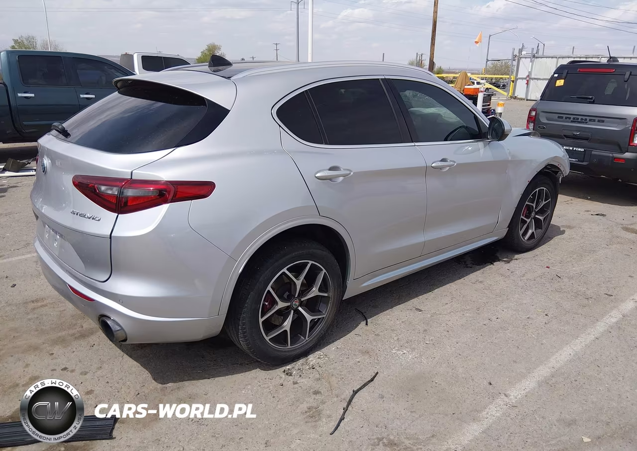 2021 Alfa Romeo Stelvio Ti Awd VIN:ZASPAKBN6M7D18192 - 4