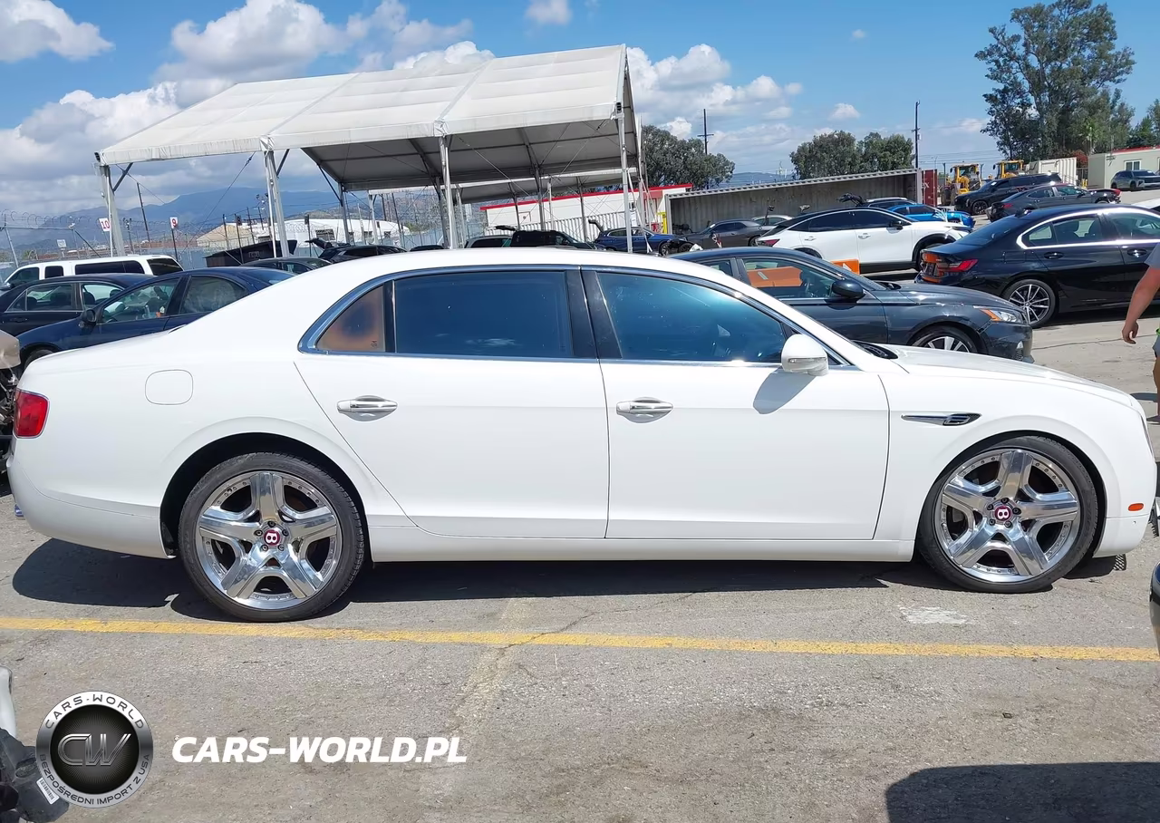2015 Bentley Flying Spur V8 VIN:SCBET9ZA3FC046784 - 13