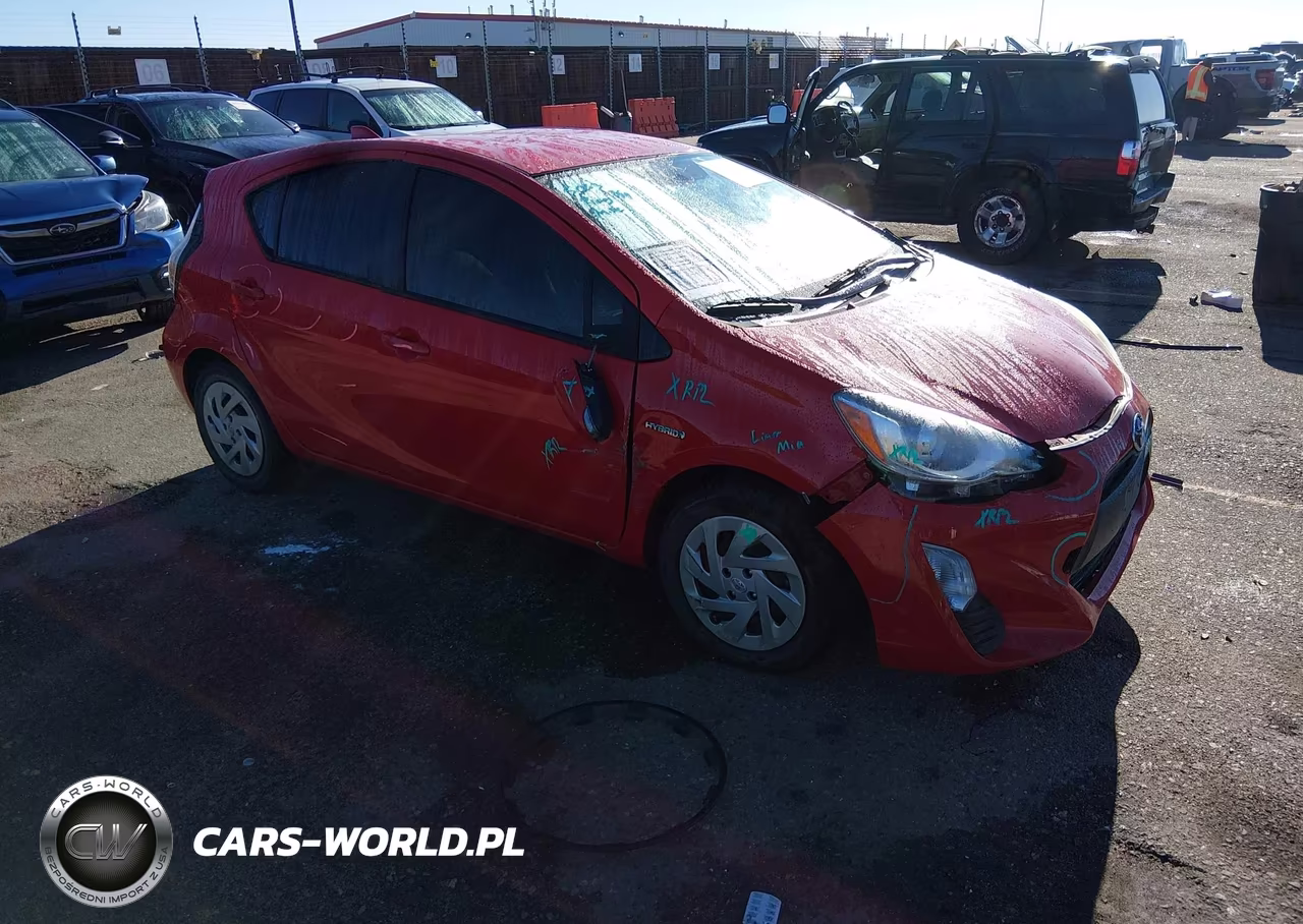 2016 Toyota Prius C One