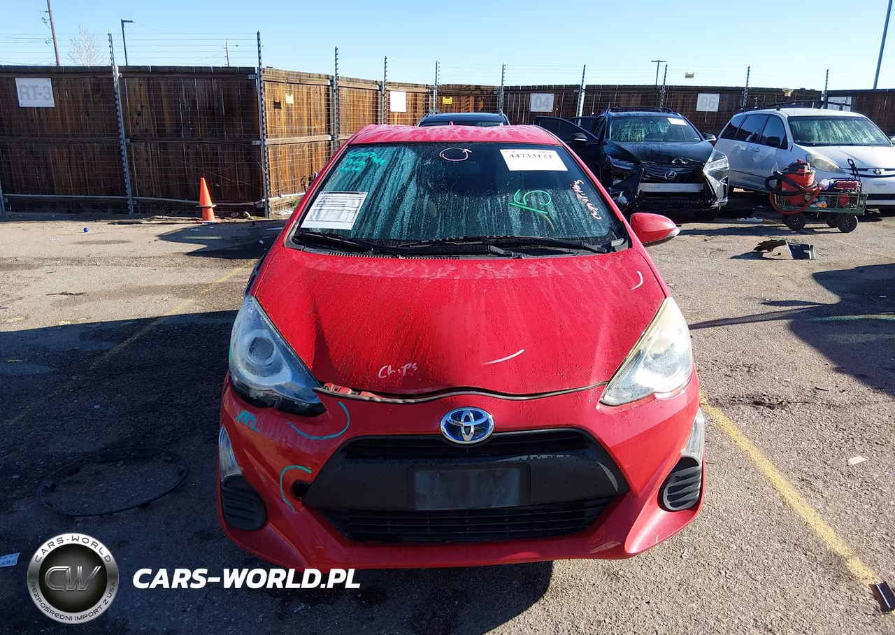 2016 Toyota Prius C One VIN:JTDKDTB3XG1131124 - 12