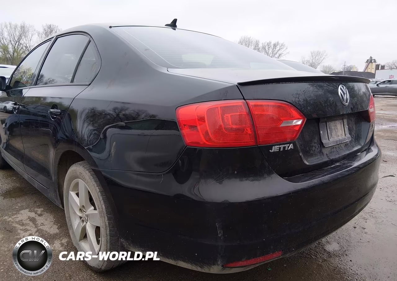 2011 Volkswagen Jetta 2.0L Tdi VIN:3VWLL7AJ2BM047841 - 17