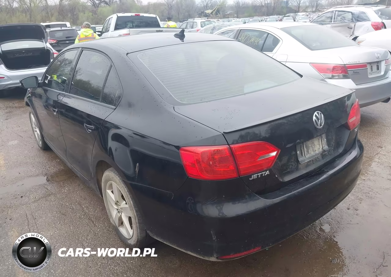 2011 Volkswagen Jetta 2.0L Tdi VIN:3VWLL7AJ2BM047841 - 3