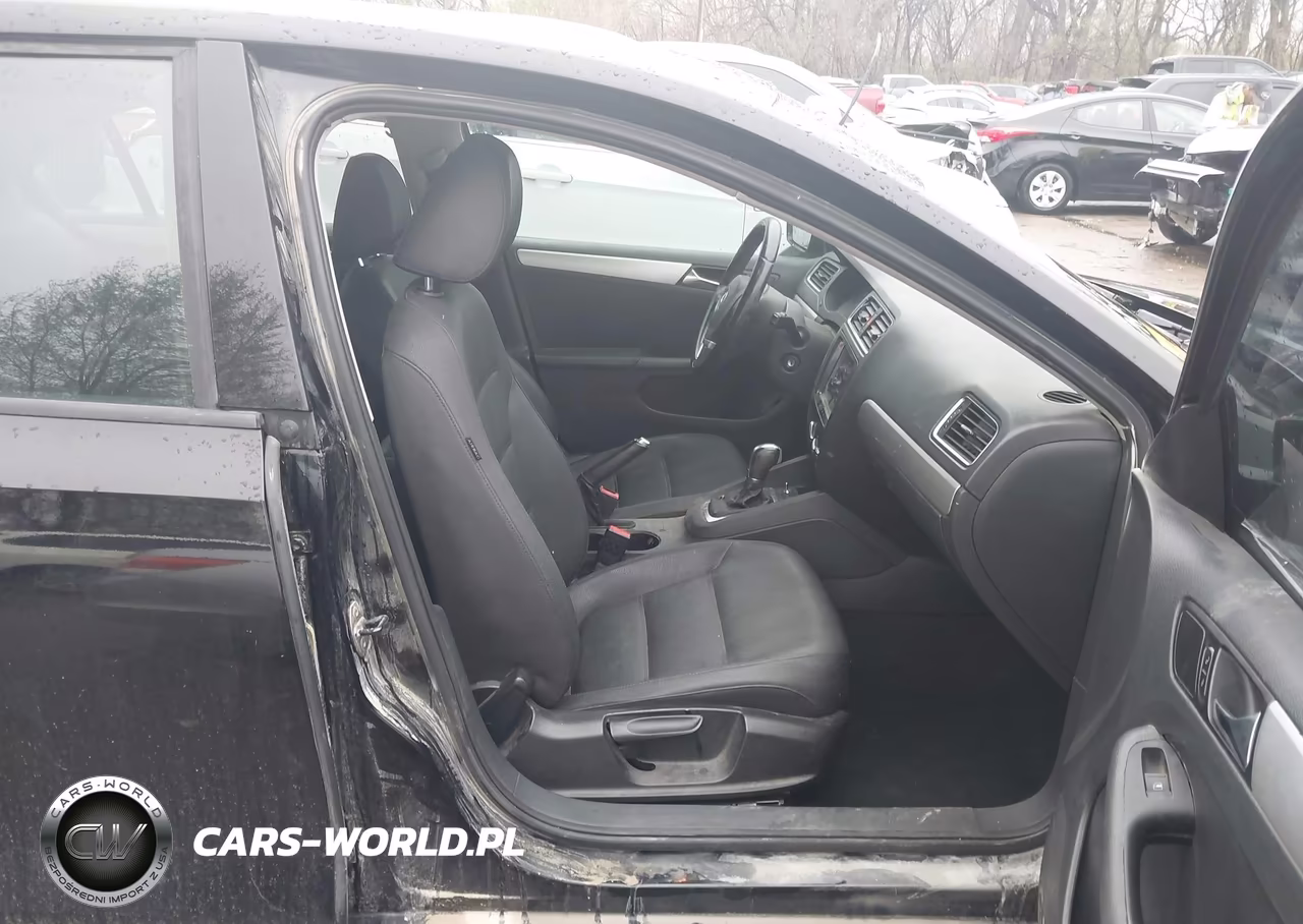 2011 Volkswagen Jetta 2.0L Tdi VIN:3VWLL7AJ2BM047841 - 5