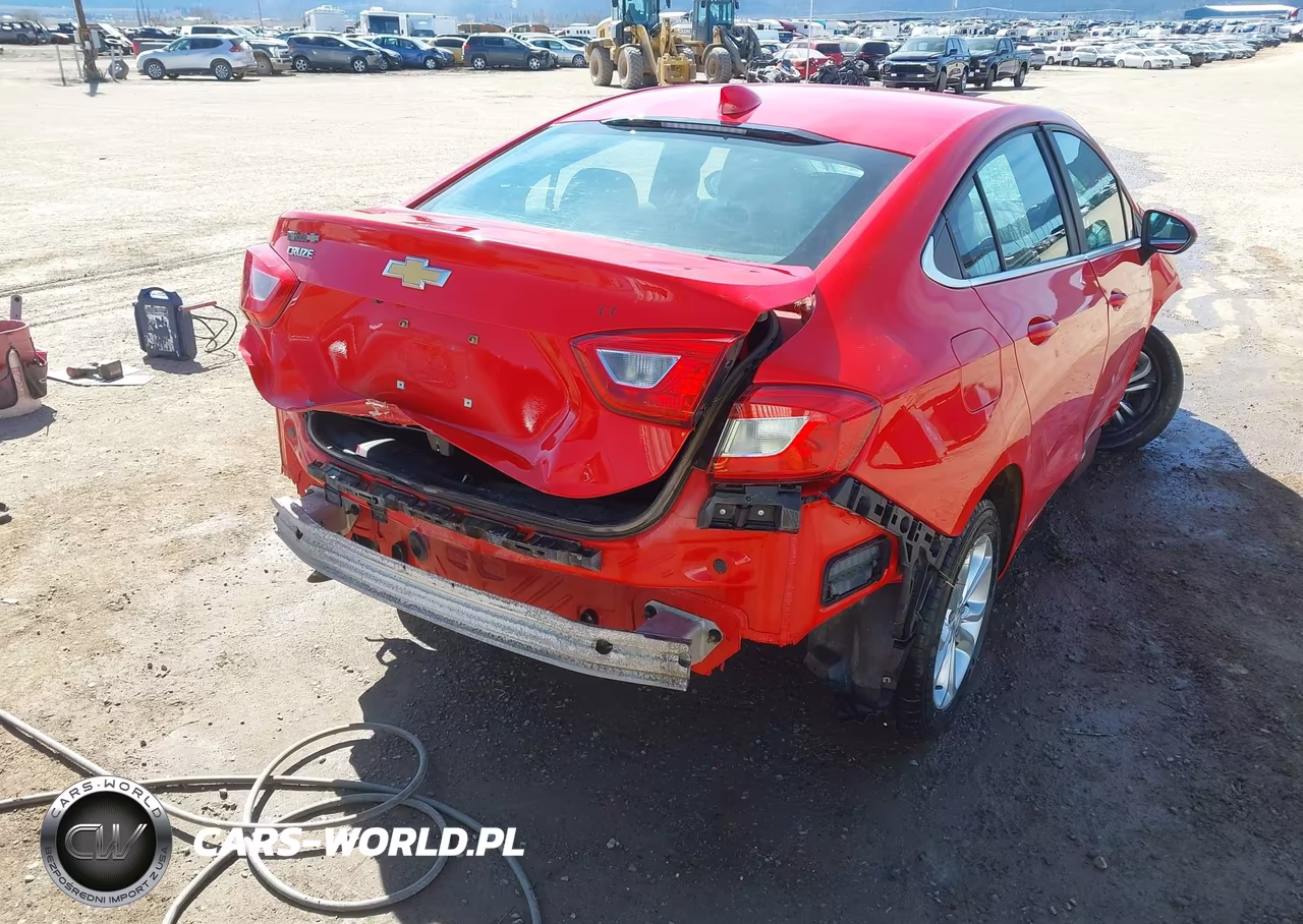 2019 Chevrolet Cruze Lt VIN:1G1BE5SM1K7118634 - 19