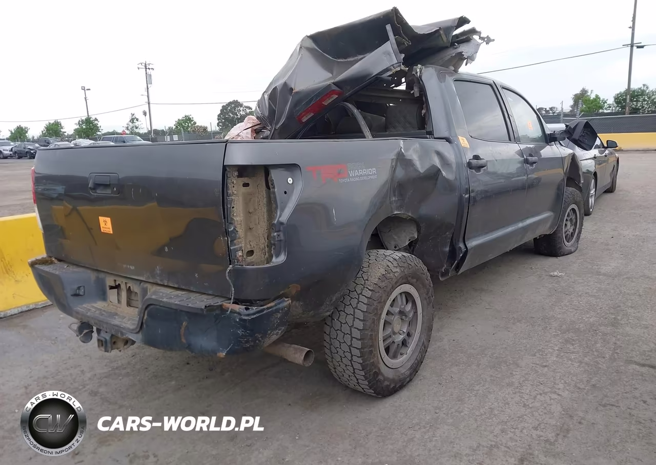 2013 Toyota Tundra Grade 5.7L V8 VIN:5TFDY5F1XDX274357 - 4