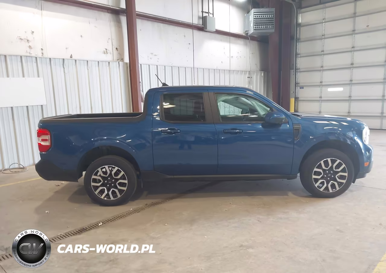 2023 Ford Maverick Lariat VIN:3FTTW8E30PRA36021 - 13