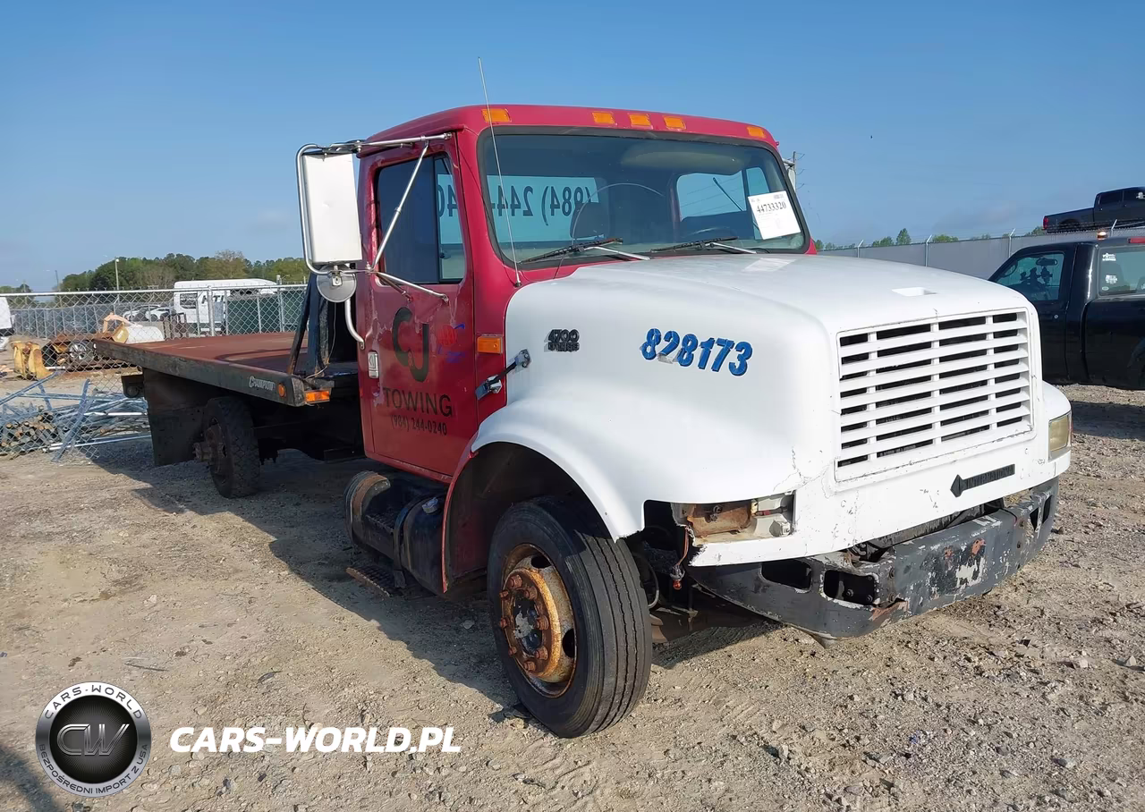 1997 International 4000 4700