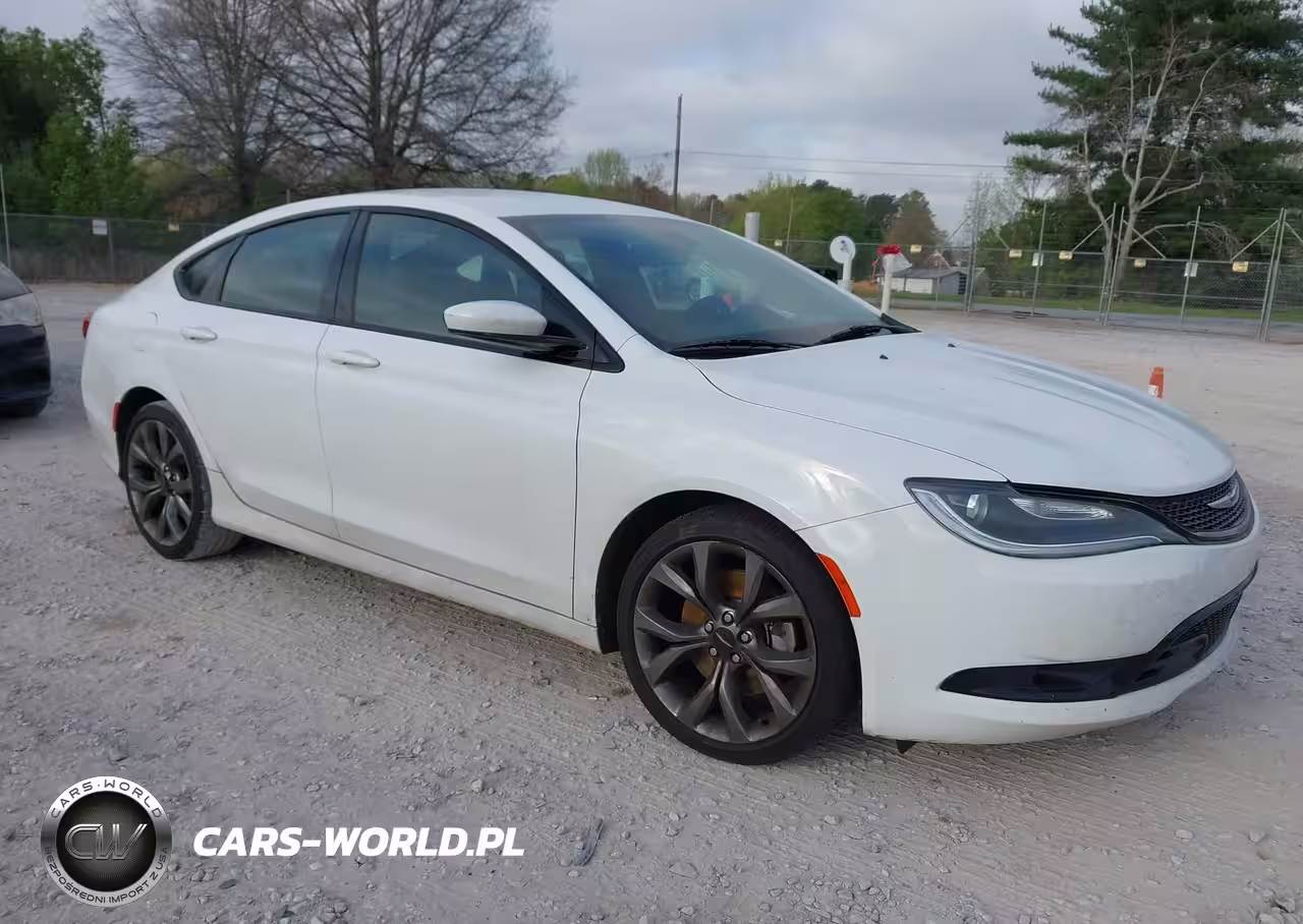 2016 Chrysler 200 S