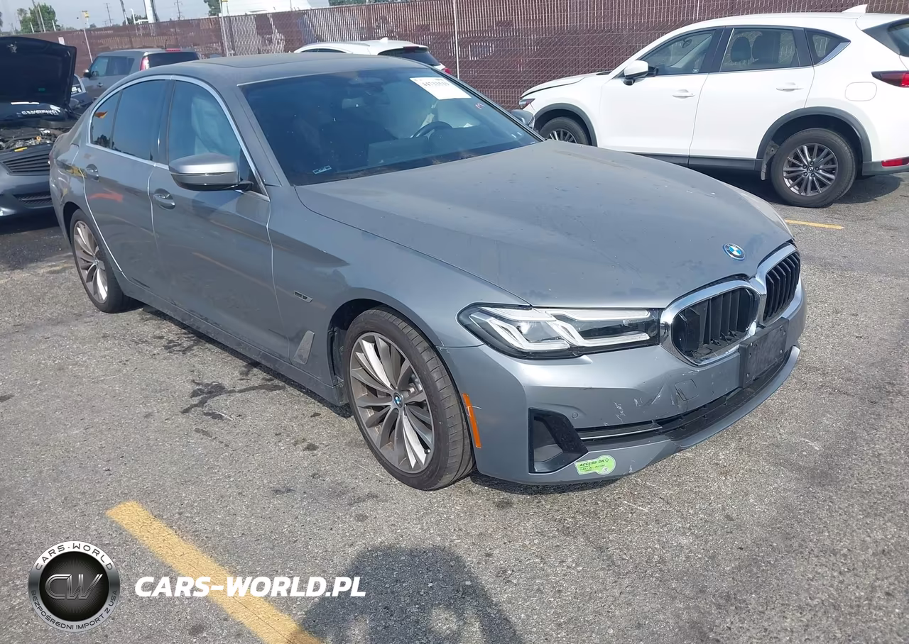 2023 BMW 530E – zdjęcie 1 z 13