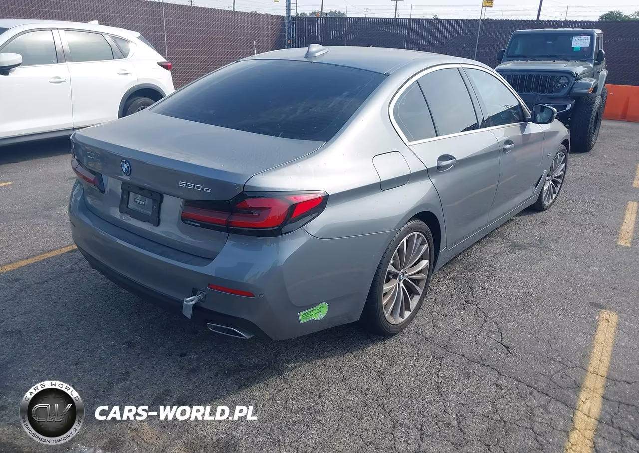 2023 BMW 530E VIN:WBA13AG04PCM80945 - 4