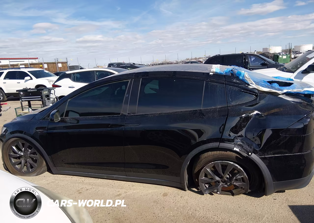 2024 Tesla Model X Long Range VIN:7SAXCAE50RF452435 - 14