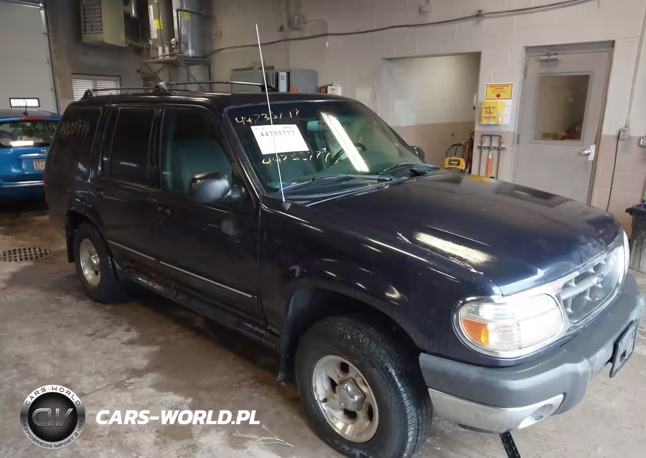 2000 Ford Explorer Xlt