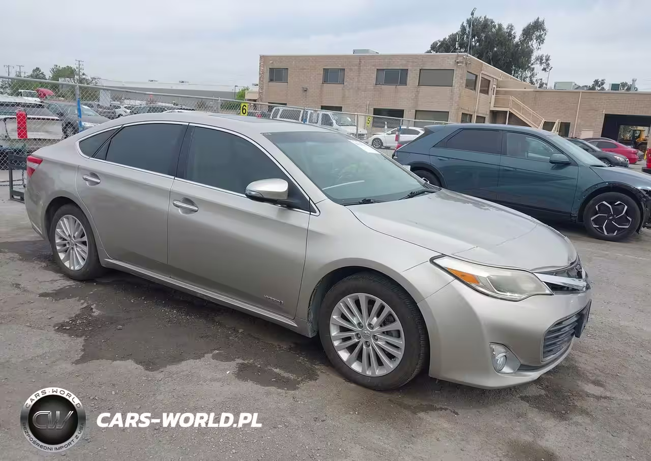 2014 Toyota Avalon Hybrid Limited