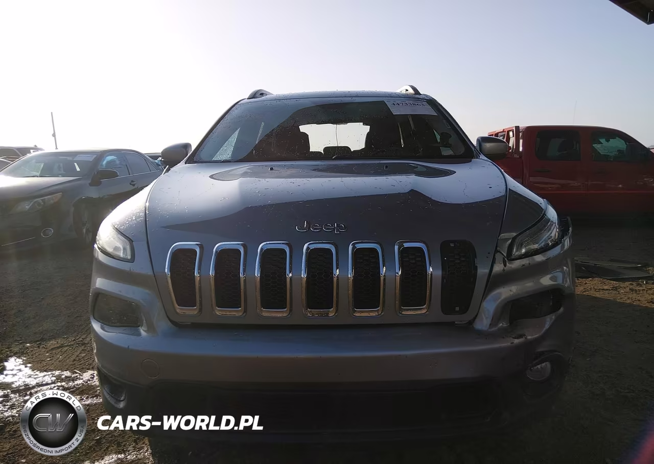 2015 Jeep Cherokee Latitude VIN:1C4PJLCB5FW631116 - 12