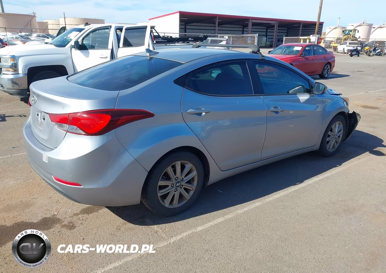 2015 Hyundai Elantra Se VIN:5NPDH4AE1FH640192 - 4