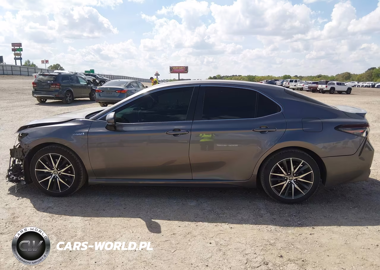 2021 Toyota Camry Se Hybrid VIN:4T1S31AK0MU563999 - 14