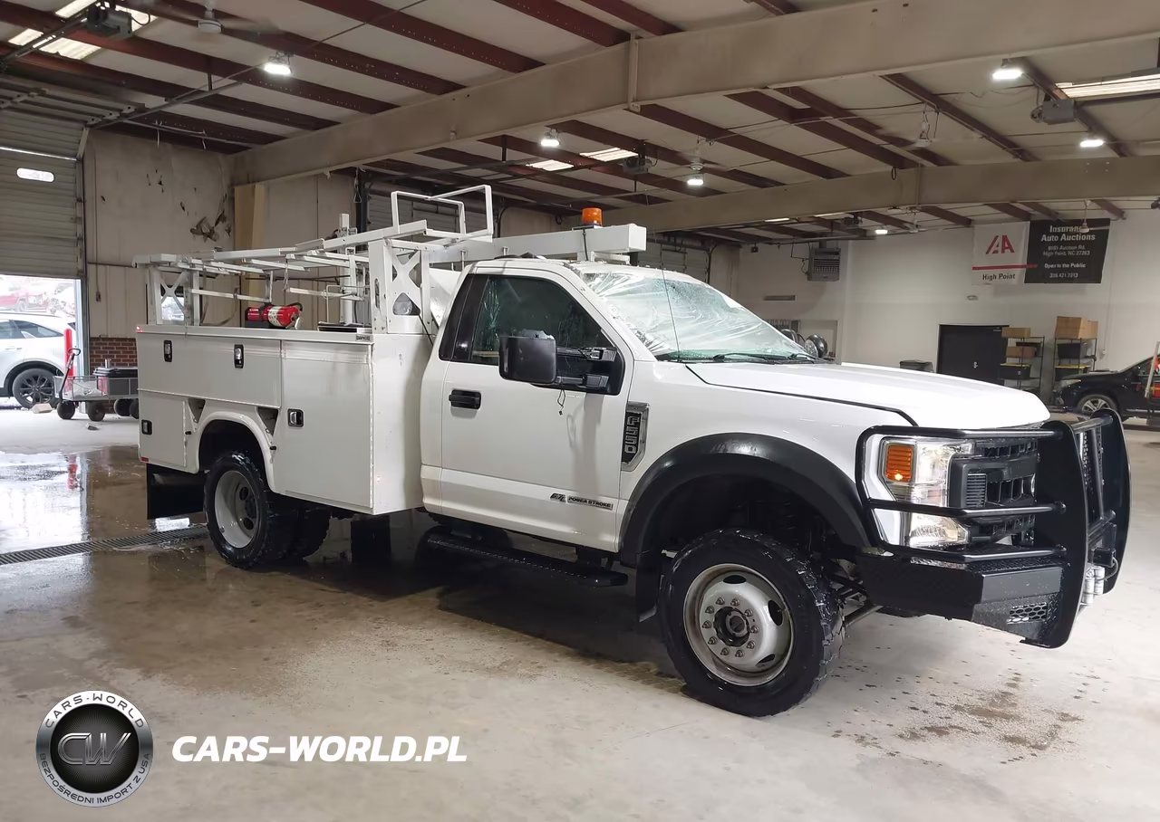 2021 Ford F-550 Chassis Xl