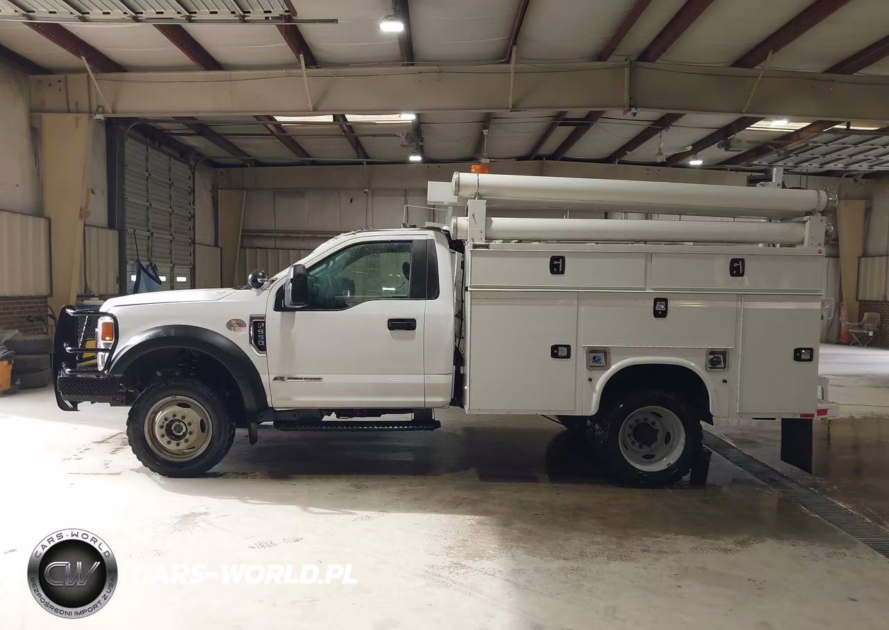 2021 Ford F-550 Chassis Xl VIN:1FDUF5HT0MDA03213 - 17