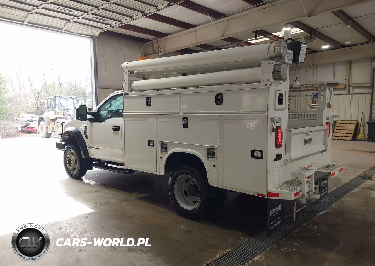 2021 Ford F-550 Chassis Xl VIN:1FDUF5HT0MDA03213 - 3