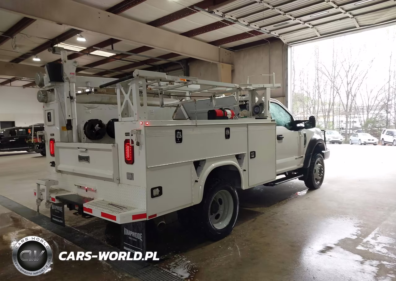 2021 Ford F-550 Chassis Xl VIN:1FDUF5HT0MDA03213 - 4