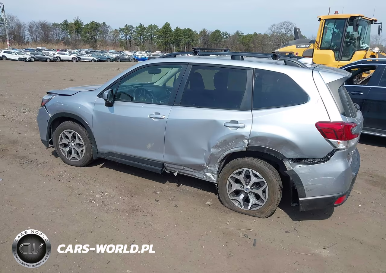 2019 Subaru Forester Premium VIN:JF2SKAEC9KH425248 - 6