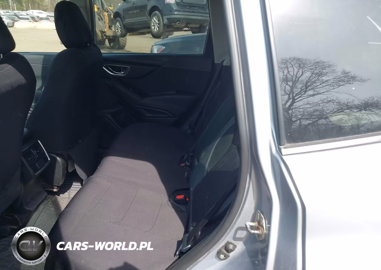 2019 Subaru Forester Premium VIN:JF2SKAEC9KH425248 - 8