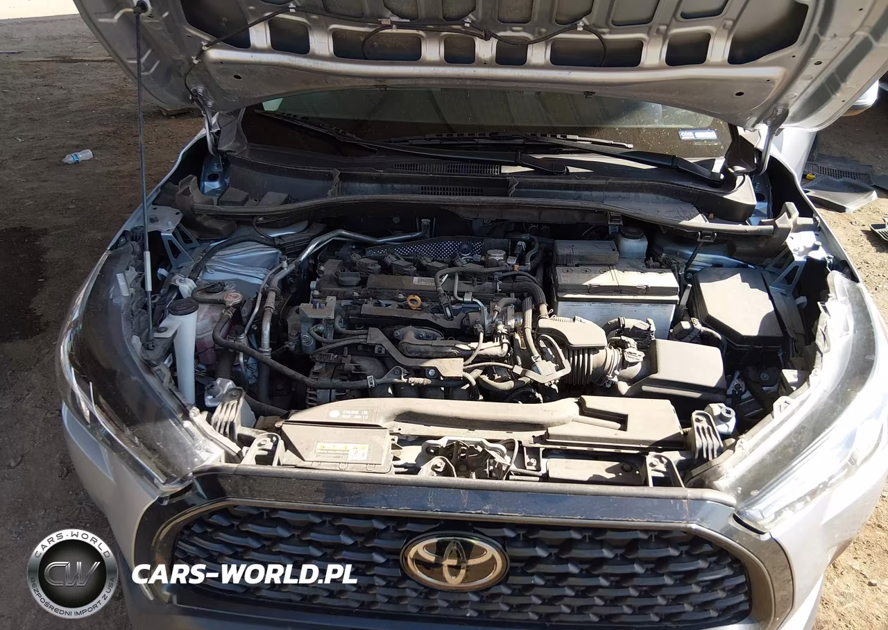 2023 Toyota Corolla Cross Le VIN:7MUCAABG5PV054630 - 10