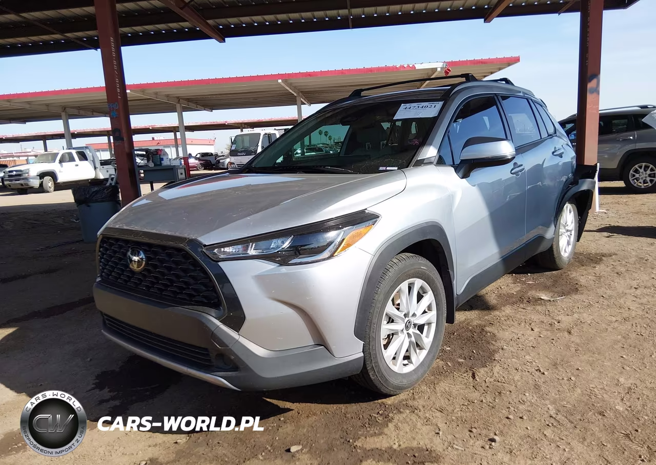 2023 Toyota Corolla Cross Le VIN:7MUCAABG5PV054630 - 2