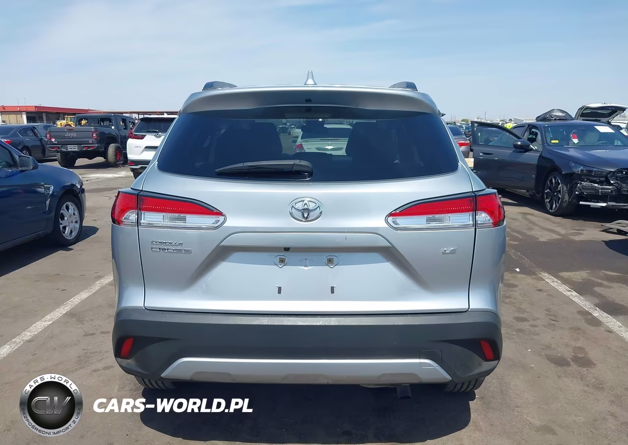 2022 Toyota Corolla Cross Le VIN:7MUCAAAG9NV015215 - 16