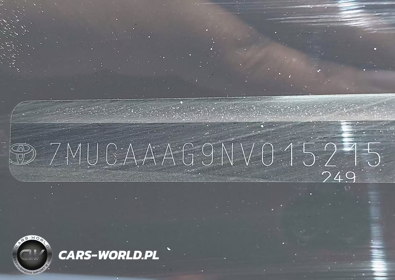 2022 Toyota Corolla Cross Le VIN:7MUCAAAG9NV015215 - 9