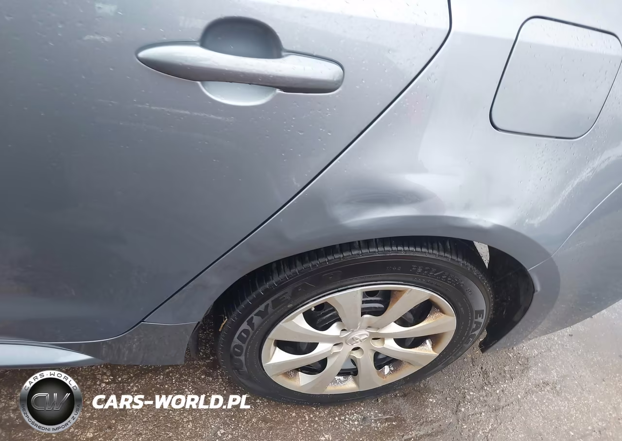 2020 Toyota Corolla Le VIN:5YFEPRAE1LP017500 - 18