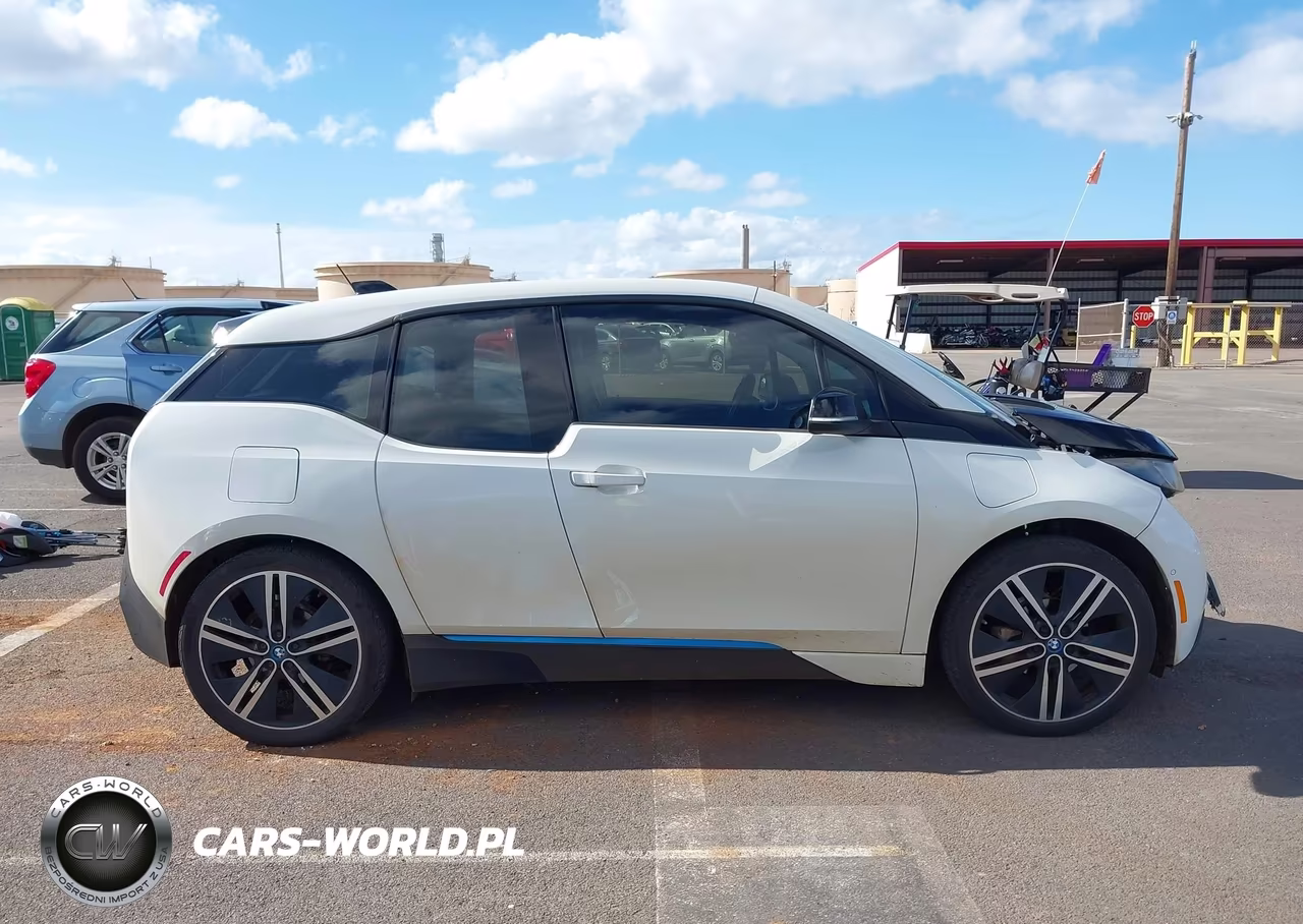 2015 BMW I3 Base W-Range Extender VIN:WBY1Z4C50FV279212 - 14