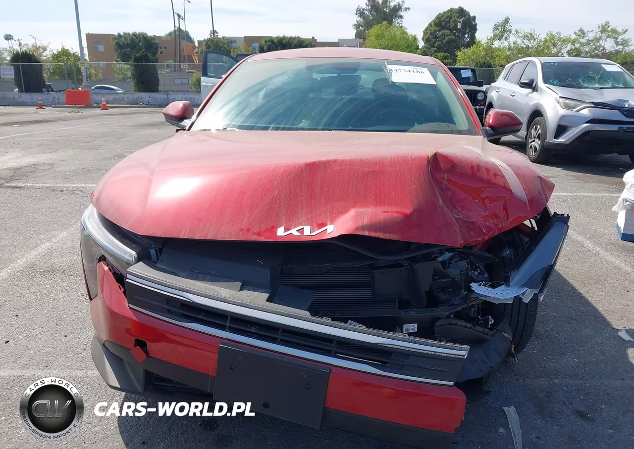 2025 Kia K4 Lxs VIN:3KPFT4DE3SE249871 - 12