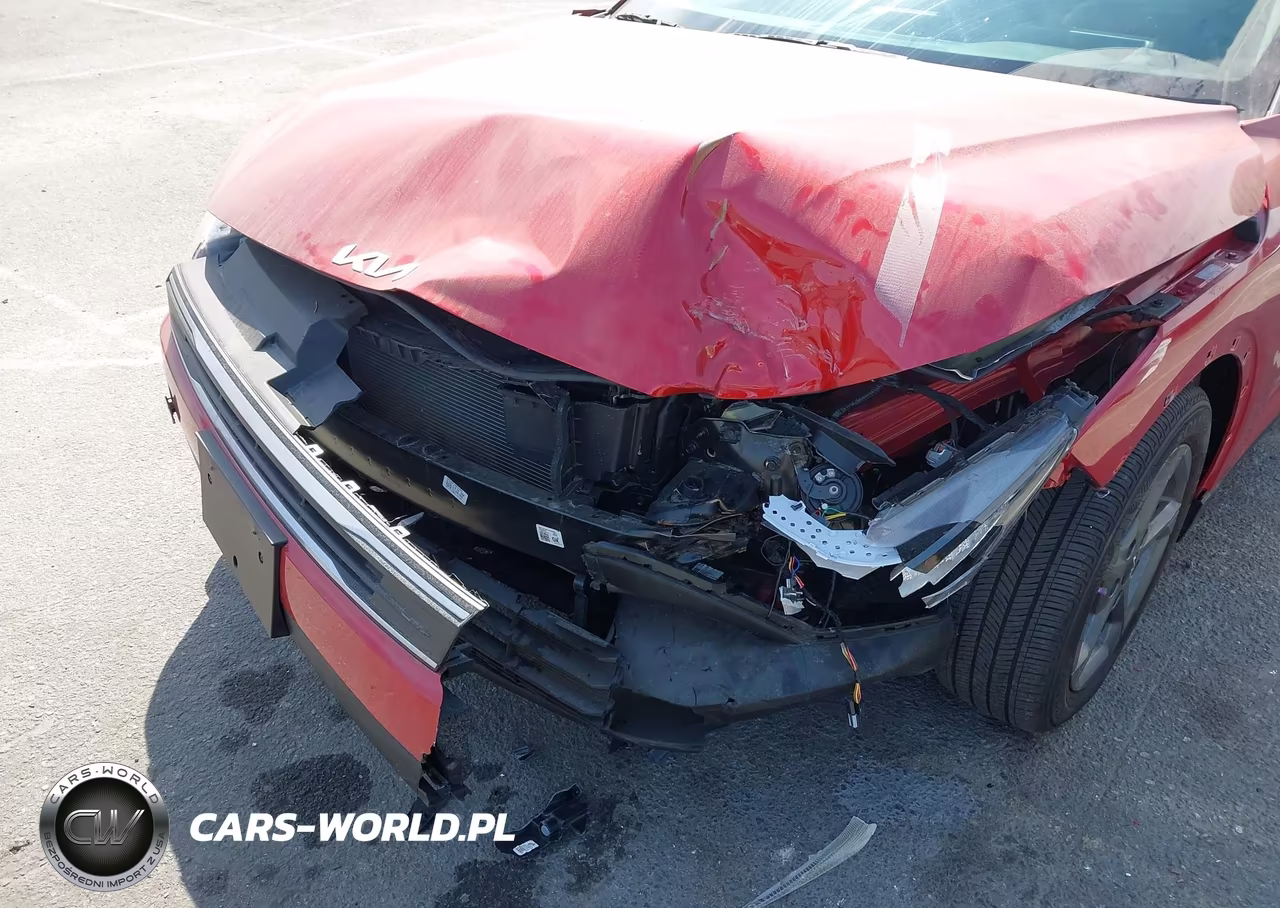 2025 Kia K4 Lxs VIN:3KPFT4DE3SE249871 - 6