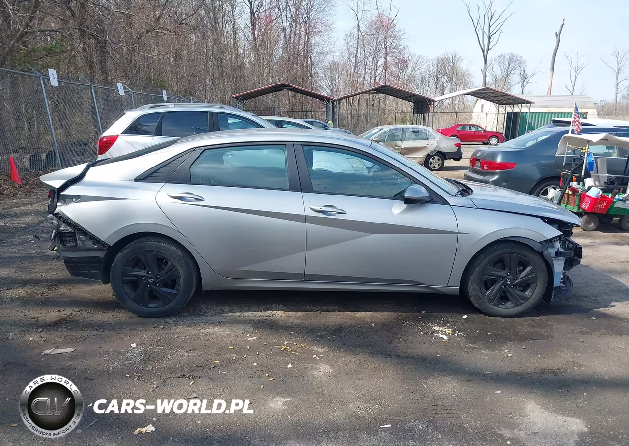 2021 Hyundai Elantra Sel VIN:5NPLS4AG2MH023718 - 13