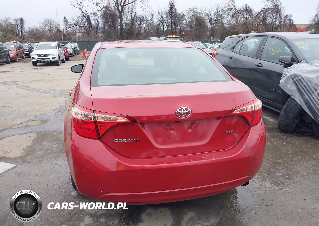 2017 Toyota Corolla Le VIN:5YFBURHE4HP686188 - 17