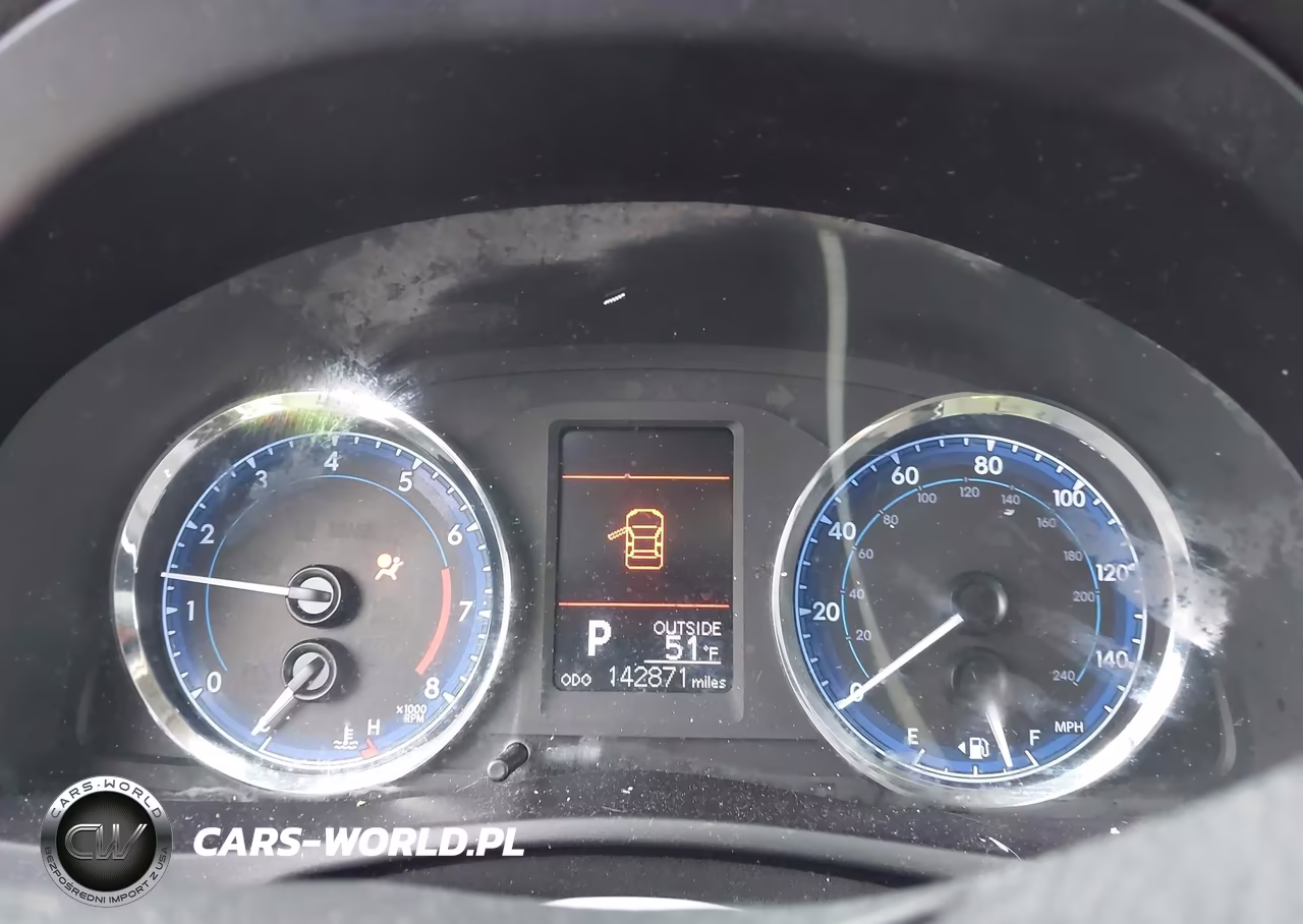 2017 Toyota Corolla Le VIN:5YFBURHE4HP686188 - 7