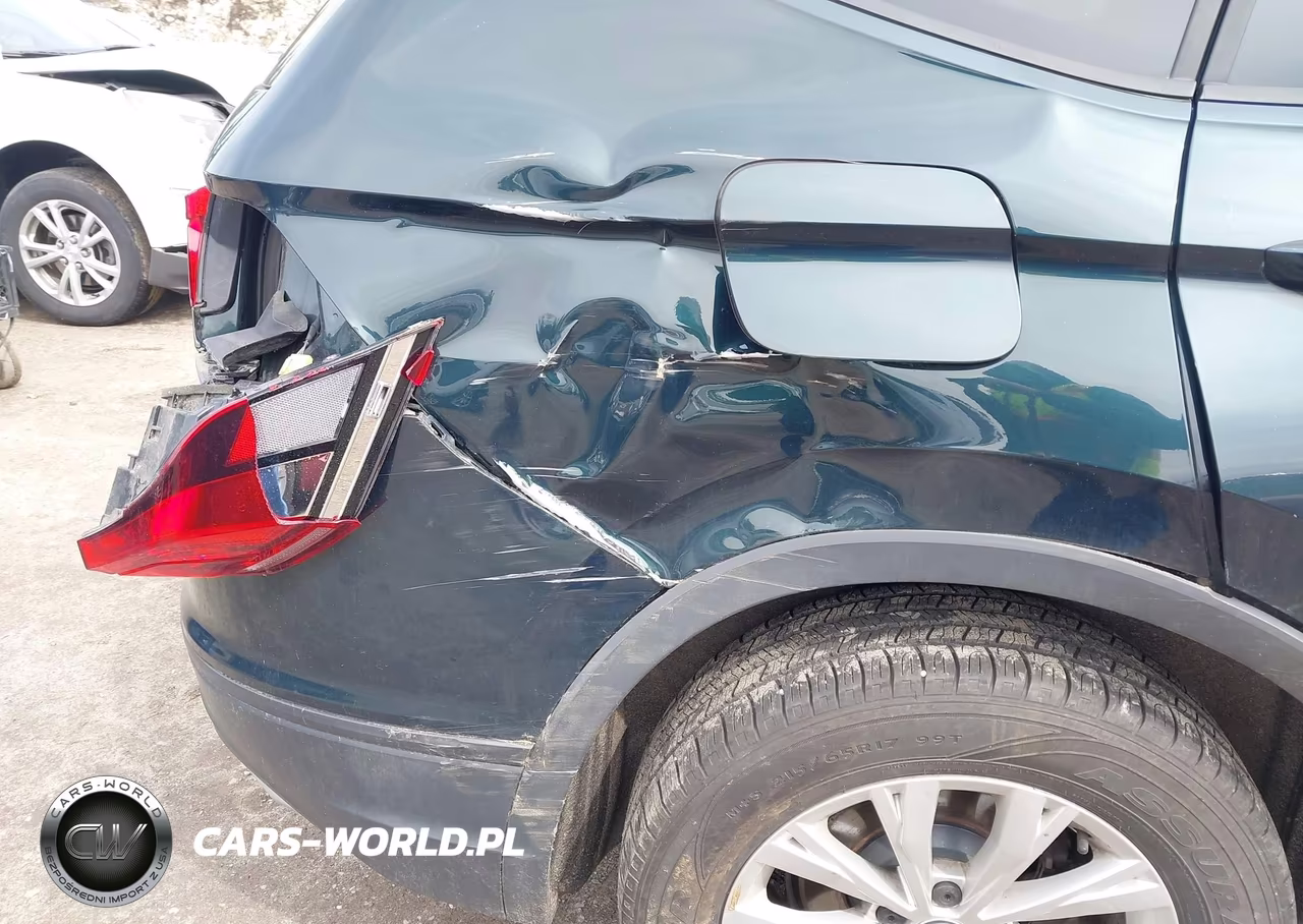 2019 Volkswagen Tiguan 2.0T S VIN:3VV0B7AX4KM162827 - 18