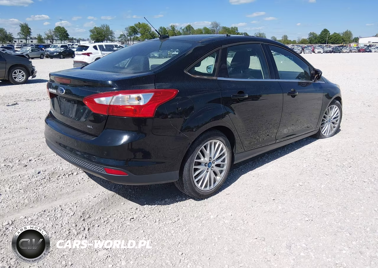 2012 Ford Focus Sel VIN:1FAHP3H21CL210850 - 4