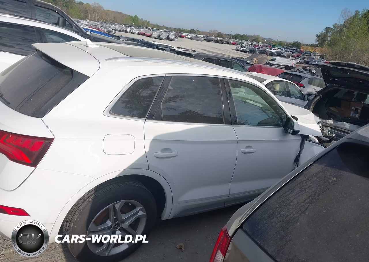 2019 Audi Q5 45 Premium VIN:WA1ANAFY3K2064673 - 13