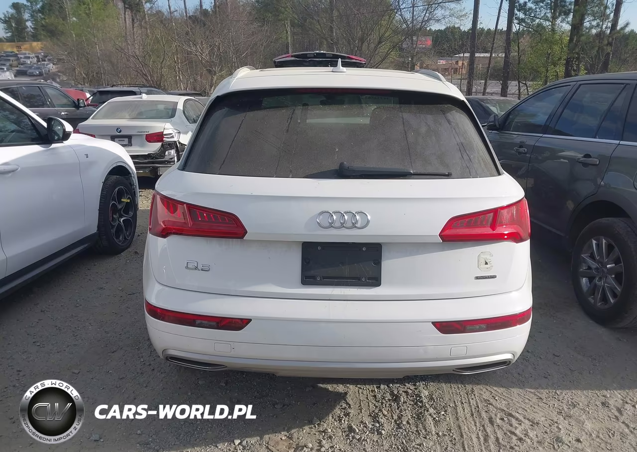 2019 Audi Q5 45 Premium VIN:WA1ANAFY3K2064673 - 16