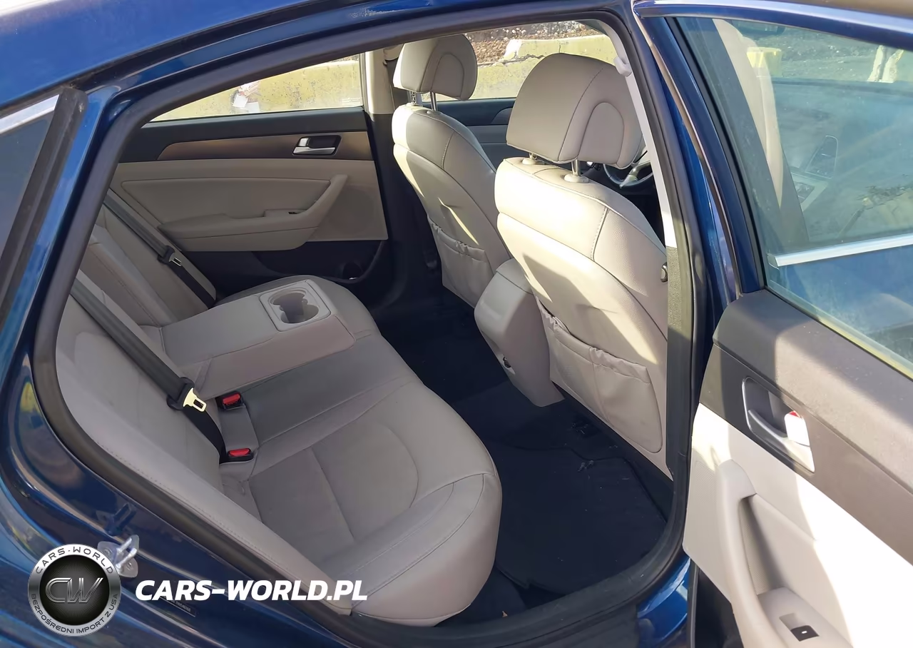 2017 Hyundai Sonata Sport VIN:5NPE34AF7HH546168 - 8