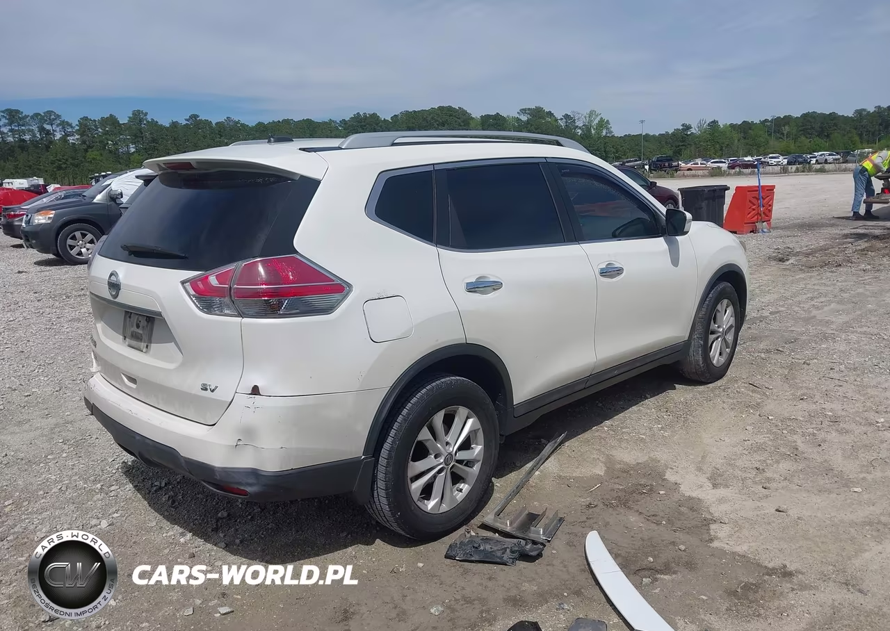 2015 Nissan Rogue Sv VIN:5N1AT2MT2FC875868 - 4