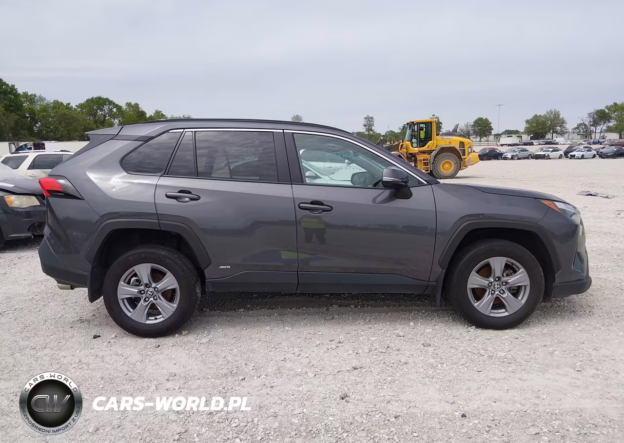 2024 Toyota Rav4 Hybrid Xle VIN:4T3RWRFVXRU164121 - 13