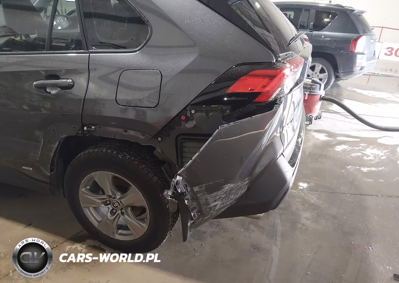 2024 Toyota Rav4 Hybrid Xle VIN:4T3RWRFVXRU164121 - 17