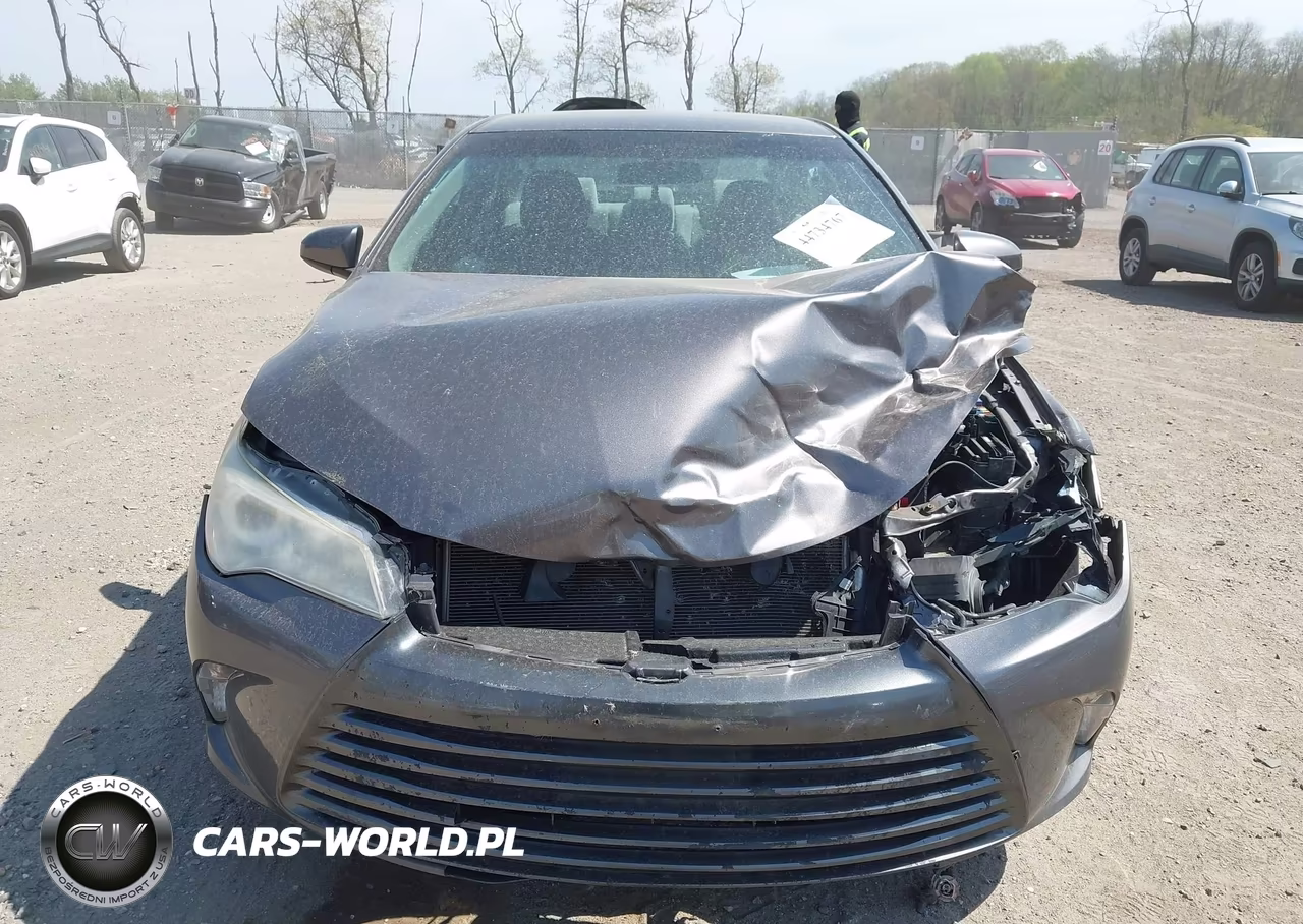 2017 Toyota Camry Le VIN:4T1BF1FK3HU439604 - 12